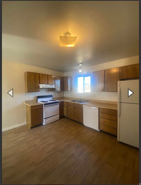 More Photos Of 102 W 250 S, Wellington Multifamily For Sale