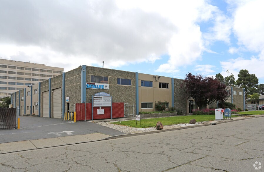 Primary Photo Of 404-420 Pendleton Way, Oakland Warehouse For Lease
