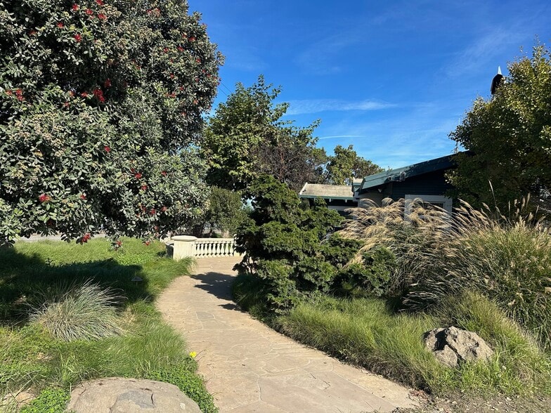 More Photos Of 1931 Beach Rd, Watsonville Industrial For Sale