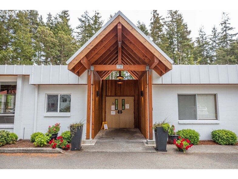 Primary Photo Of 87326 McTimmons Ln, Bandon Healthcare For Sale