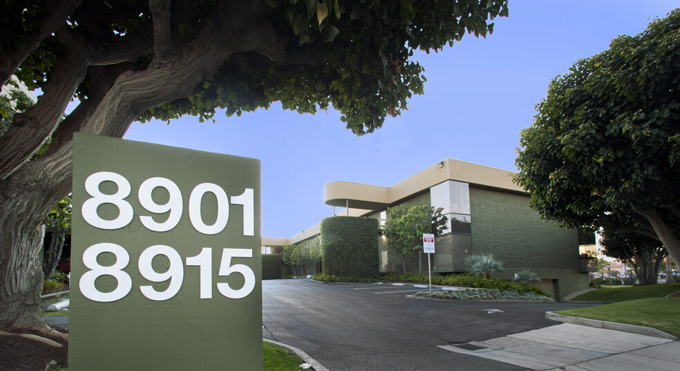 Primary Photo Of 8901 S La Cienega Blvd, Inglewood Office For Lease