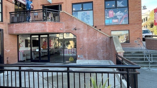 More Photos Of 685 Cannery Row, Monterey Restaurant For Lease