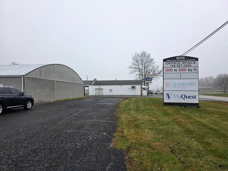 More Photos Of 806 Harcourt Rd, Mount Vernon Office For Lease