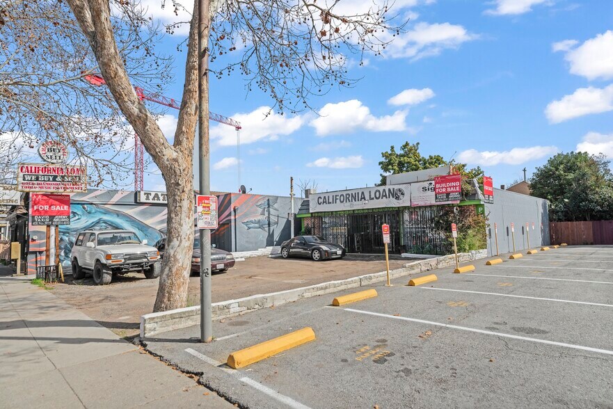 More Photos Of 530 W San Carlos St, San Jose Storefront For Sale