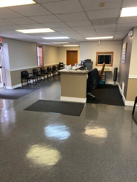 More Photos Of 59 Broadway, Taunton Office For Lease