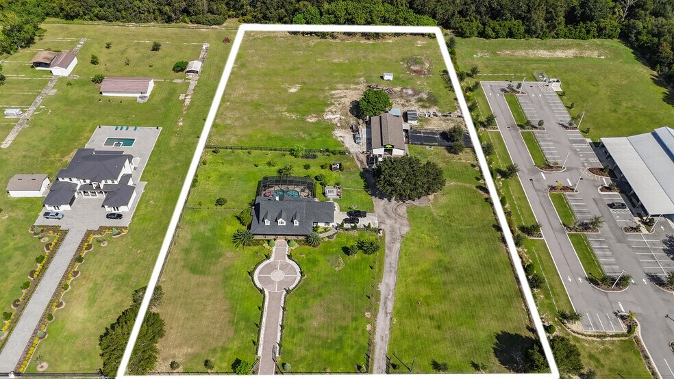 More Photos Of Plymouth/Sorrento- Appy Ln, Apopka Office For Sale