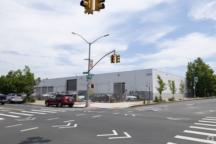 More Photos Of 1970 Pitkin Ave, Brooklyn Warehouse For Lease