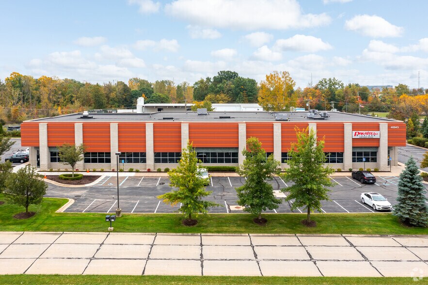 More Photos Of 46943 Enterprise Ct, Wixom Manufacturing For Lease