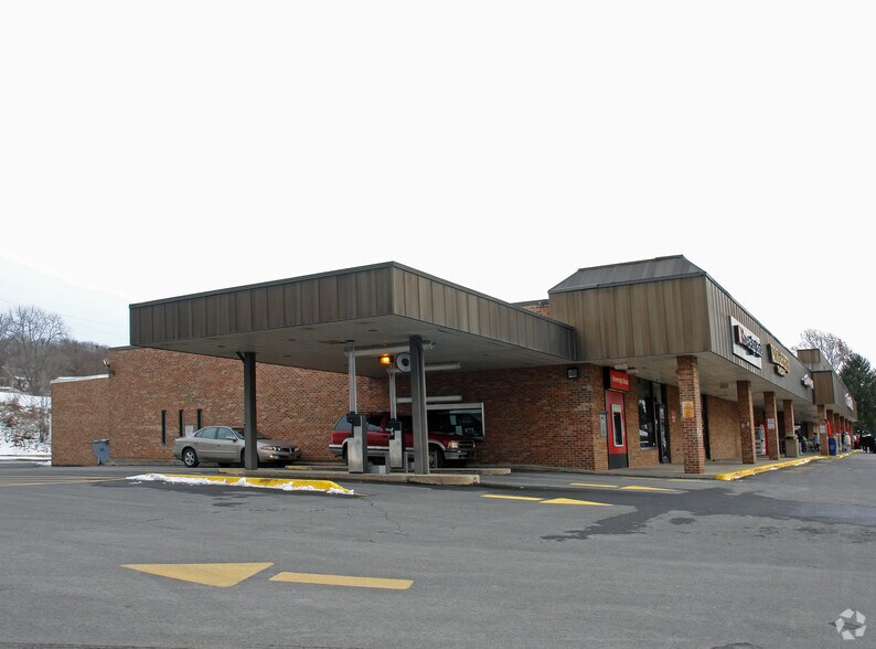 More Photos Of 537-555 Mahoning St, Milton Freestanding For Lease