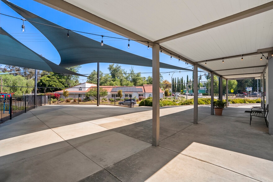 More Photos Of 1109 E Fallbrook St, Fallbrook Religious Facility For Sale