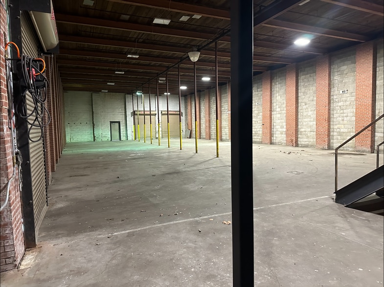 More Photos Of 108 Rush St, Mount Holly Manufacturing For Lease