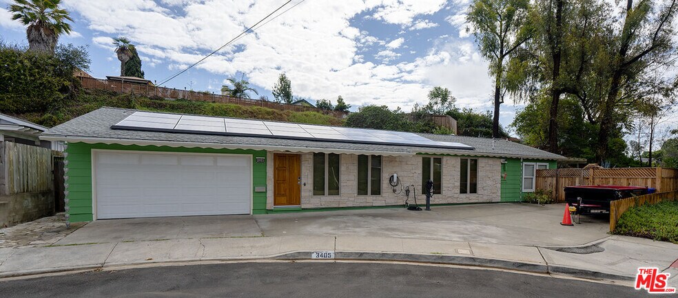 Primary Photo Of 3405 Aveley Pl, San Diego Apartments For Sale