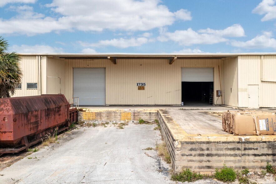 More Photos Of 1735 Talley Box Rd, Leesburg Warehouse For Lease