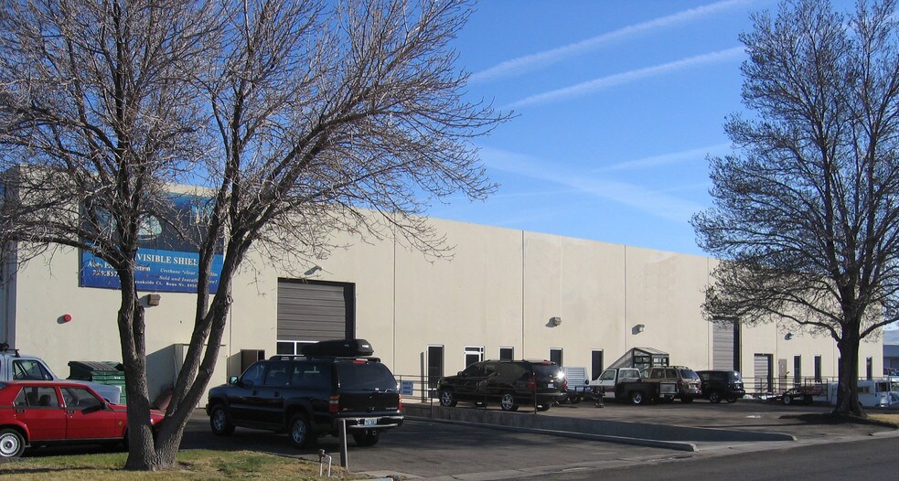 More Photos Of 4915-4935 Brookside Ct, Reno Light Distribution For Lease