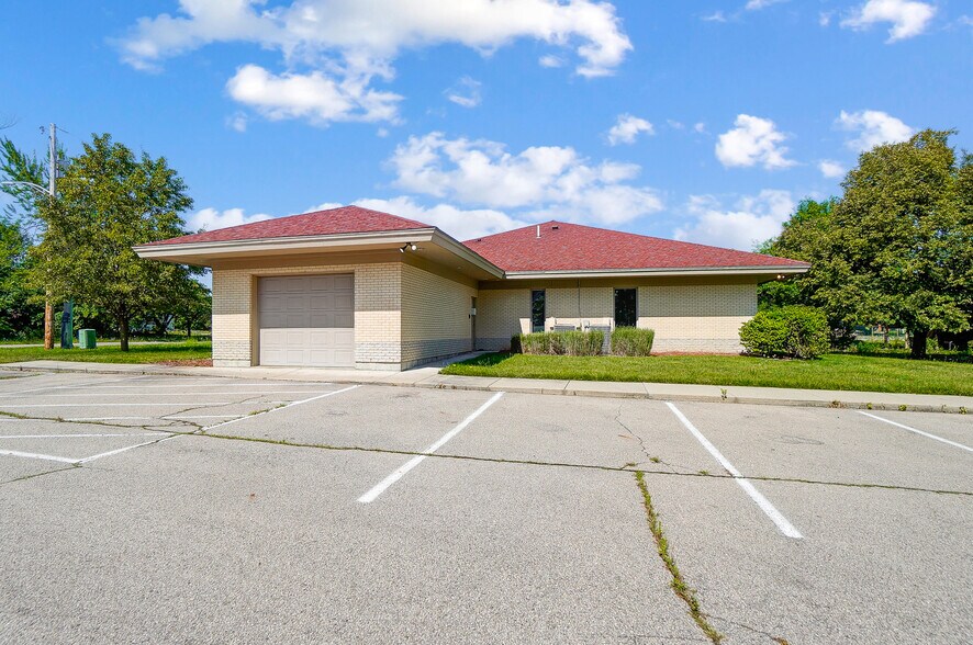 More Photos Of 3300 Philadelphia Dr, Dayton Medical For Sale