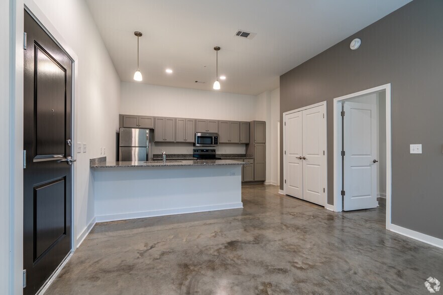 More Photos Of 4815 Market Green Pl W, Lakeland Apartments For Sale
