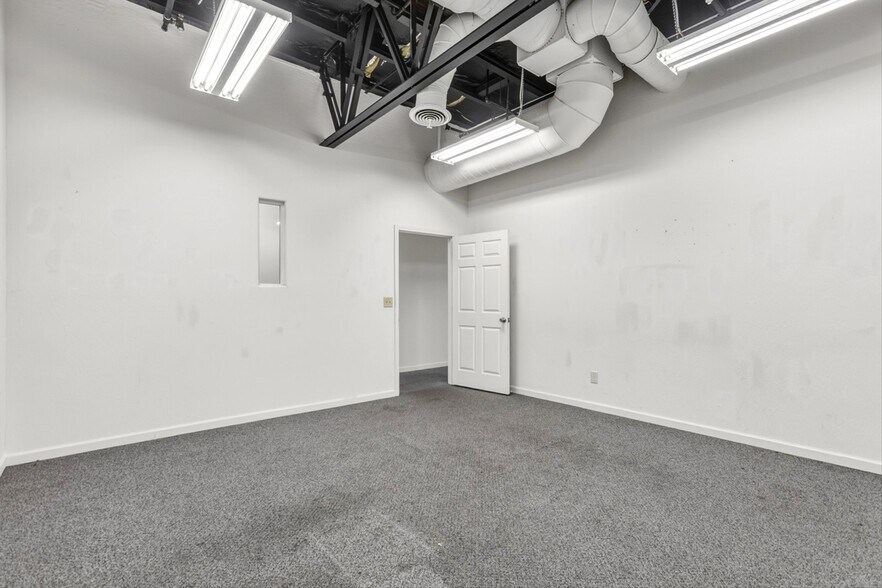 More Photos Of 460 W Main St, Fernley Freestanding For Sale