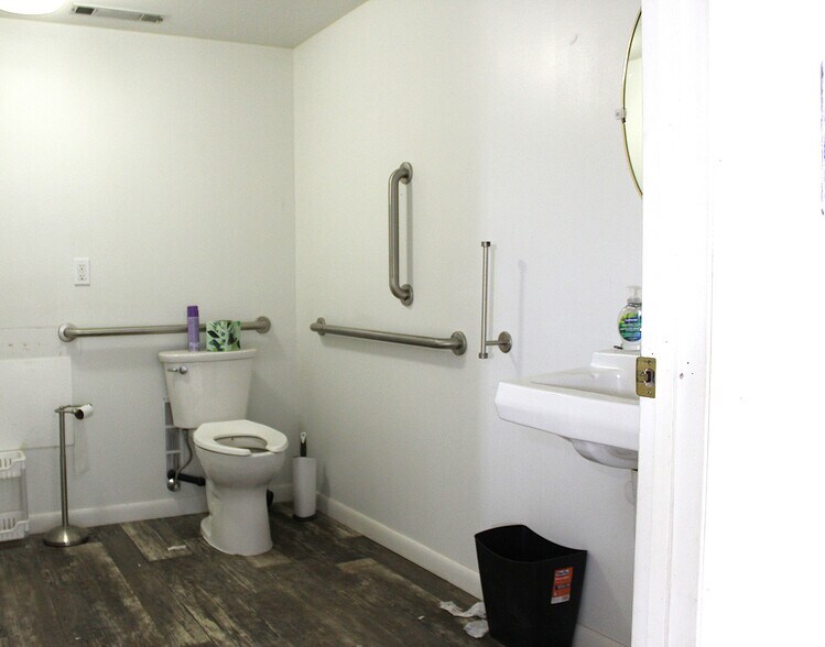 More Photos Of , Glendive Industrial For Sale