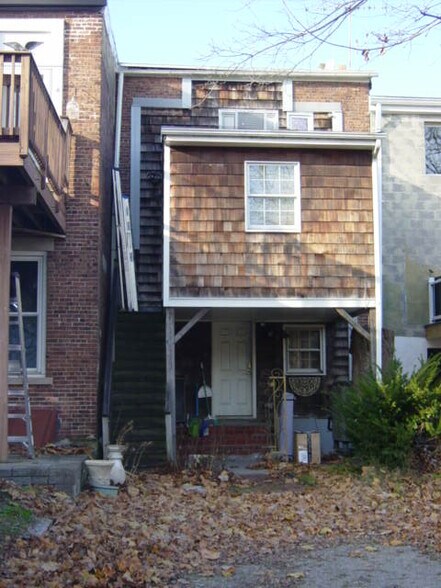 More Photos Of 43 Main St, Clinton Township Storefront For Sale