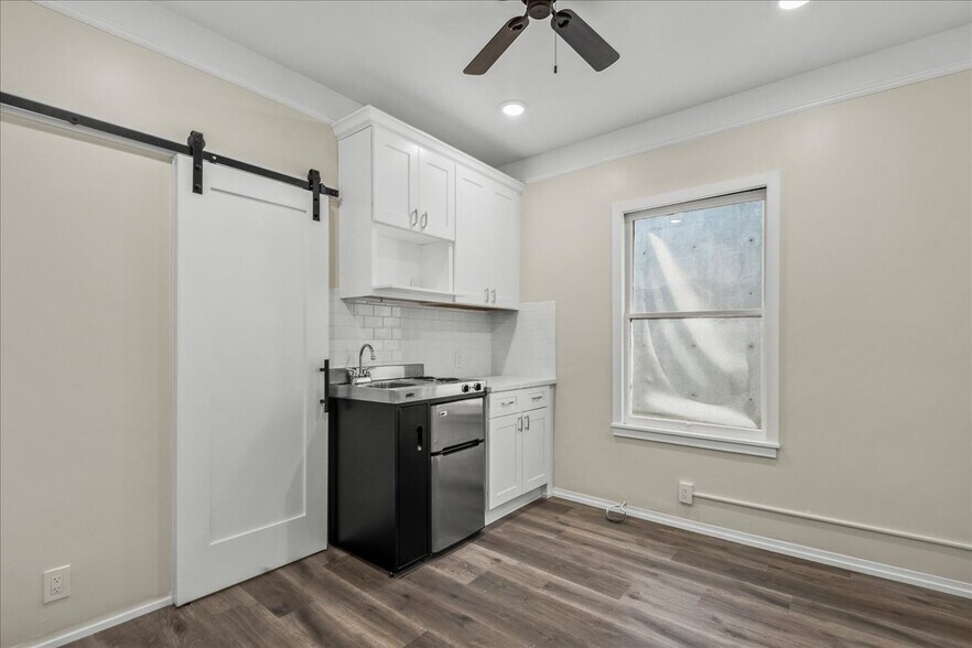 More Photos Of 628 Waverley St, Palo Alto Apartments For Sale