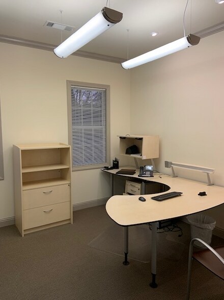 More Photos Of 5755 N Point Pky, Alpharetta Office For Sale