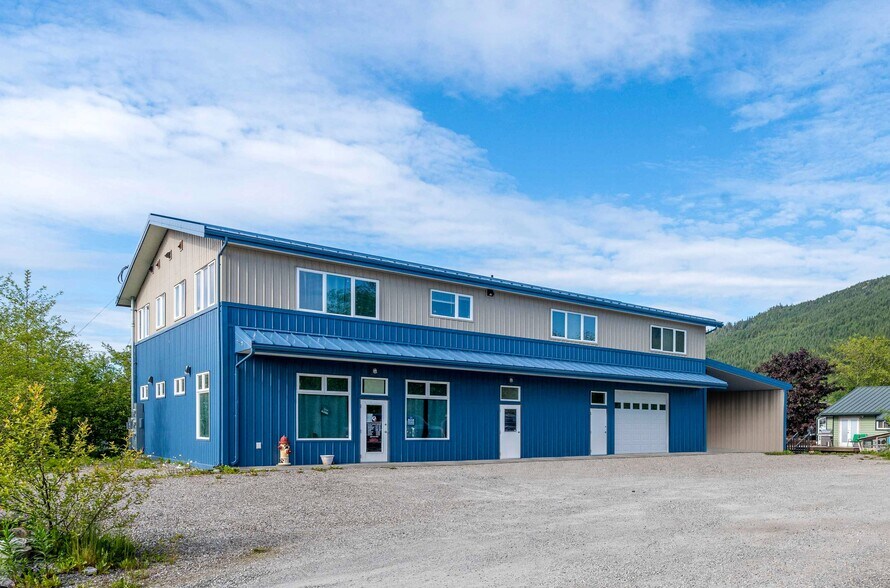 More Photos Of 400 JS Dr, Craig Flex For Sale