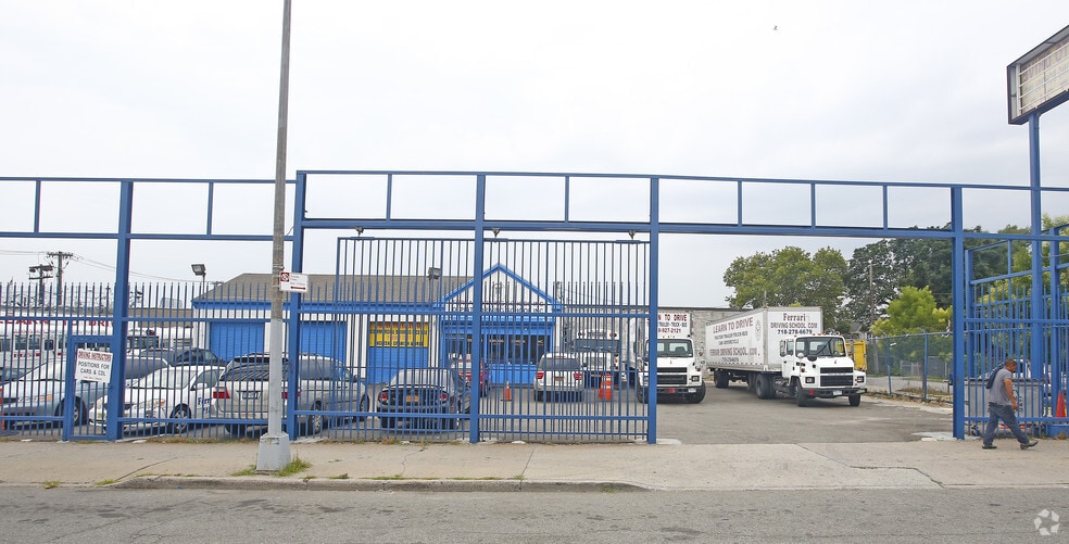 More Photos Of 2444 Linden Blvd, Brooklyn Flex For Lease