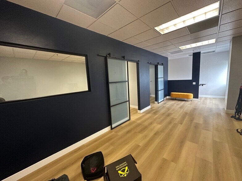 More Photos Of 861 Harold Pl, Chula Vista Research And Development For Sale