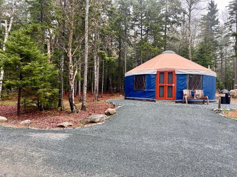 More Photos Of 200 Seal Cove Rd, Southwest Harbor Hotel For Sale