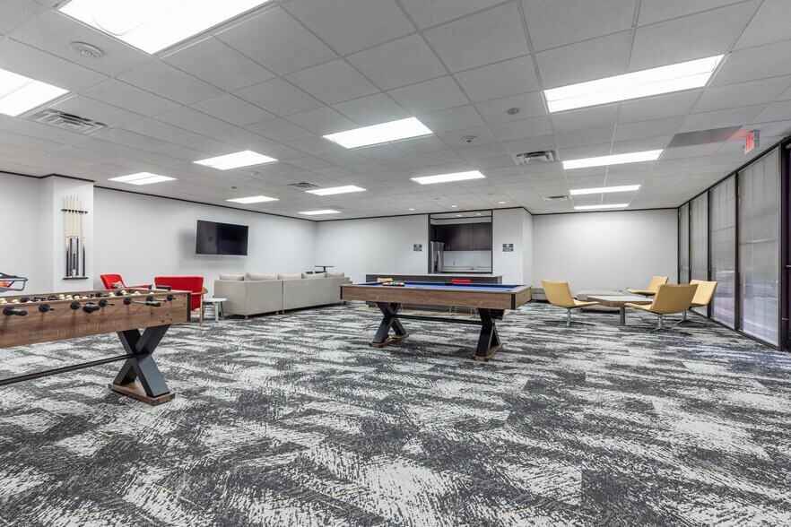 More Photos Of 16340 Park Ten Place Dr, Houston Office For Lease