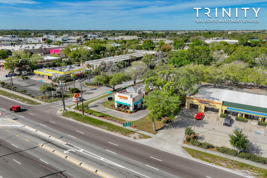 More Photos Of 3390 1st St W, Bradenton Fast Food For Sale