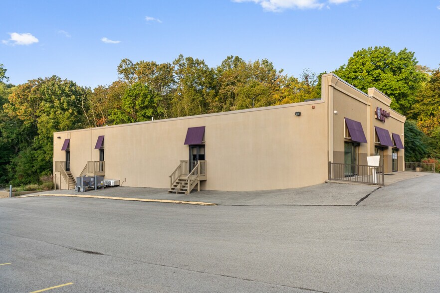 More Photos Of Route 30, Greensburg Unknown For Lease