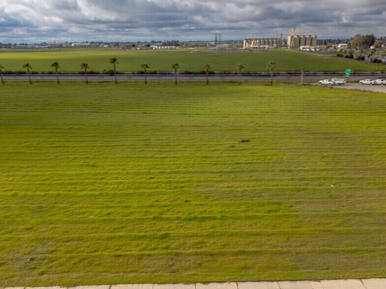 More Photos Of Montgomery Lake Way, Chowchilla Land For Sale