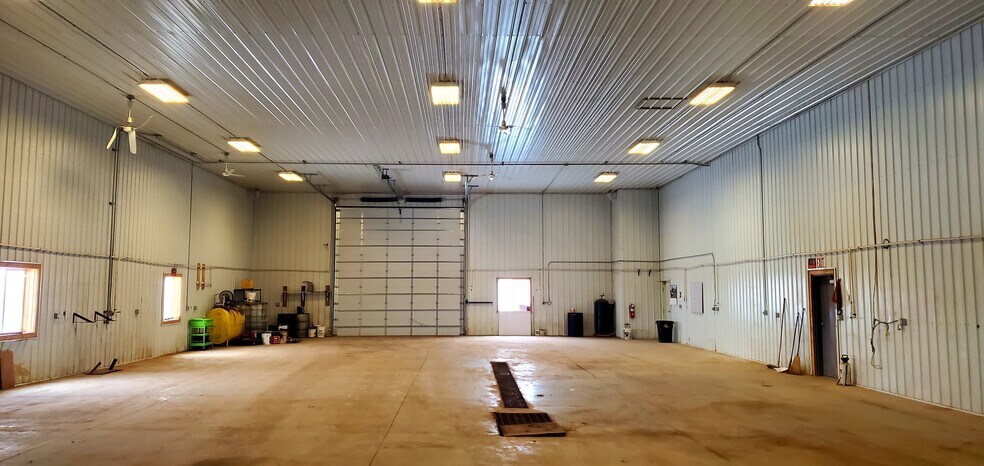 More Photos Of 13318 29th P St NW, Arnegard Warehouse For Sale
