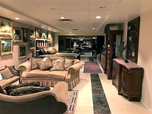 More Photos Of 1324 W Expressway 83, McAllen Freestanding For Sale