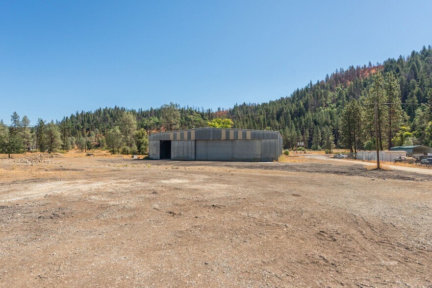 More Photos Of 30661 State Highway 3, Douglas City Auto Repair For Sale