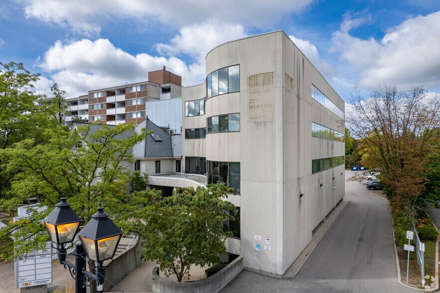 More Photos Of 10350 Yonge St, Richmond Hill Office For Lease