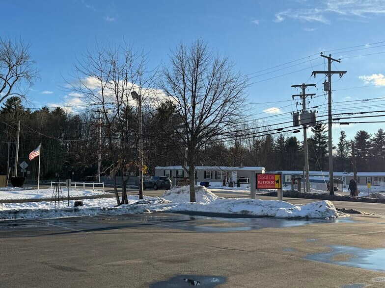 More Photos Of 78 Fisherville Rd, Concord Flex For Sale