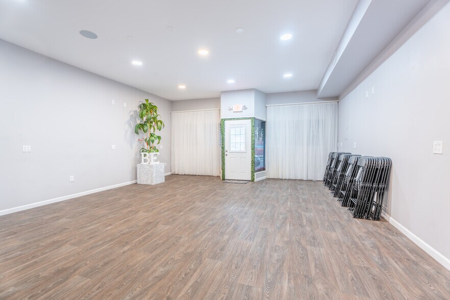 More Photos Of 282 Lyons Ave, Newark Storefront Retail Residential For Sale