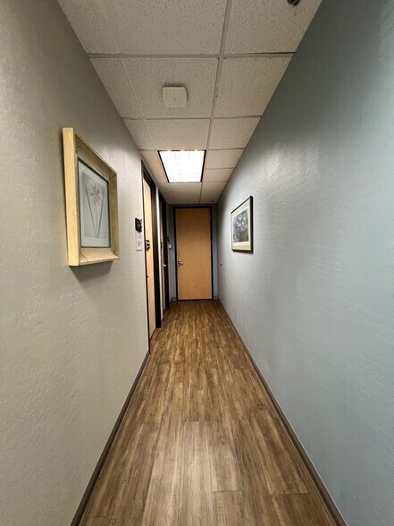 More Photos Of 7155 W Campo Bello, Glendale Office For Lease