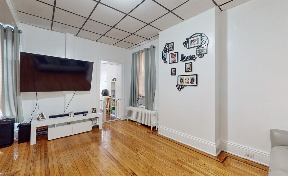 More Photos Of 603 11th St, Union City Apartments For Sale