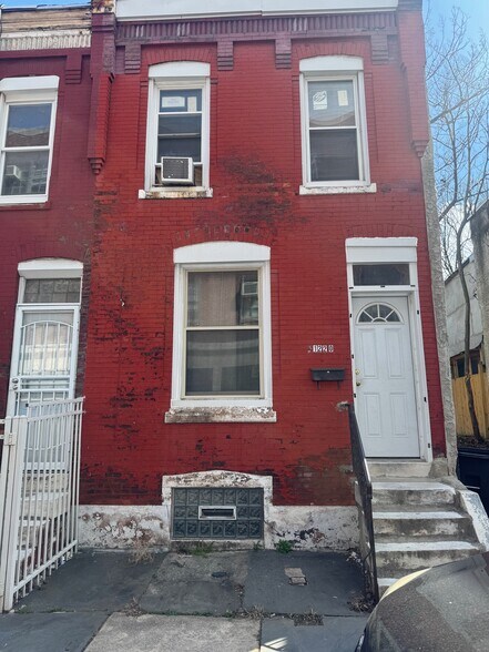 More Photos Of , Philadelphia Unknown For Sale