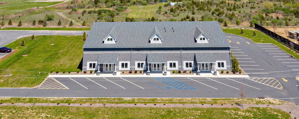 More Photos Of 7 Aaron Way, Sparta Manufacturing For Sale