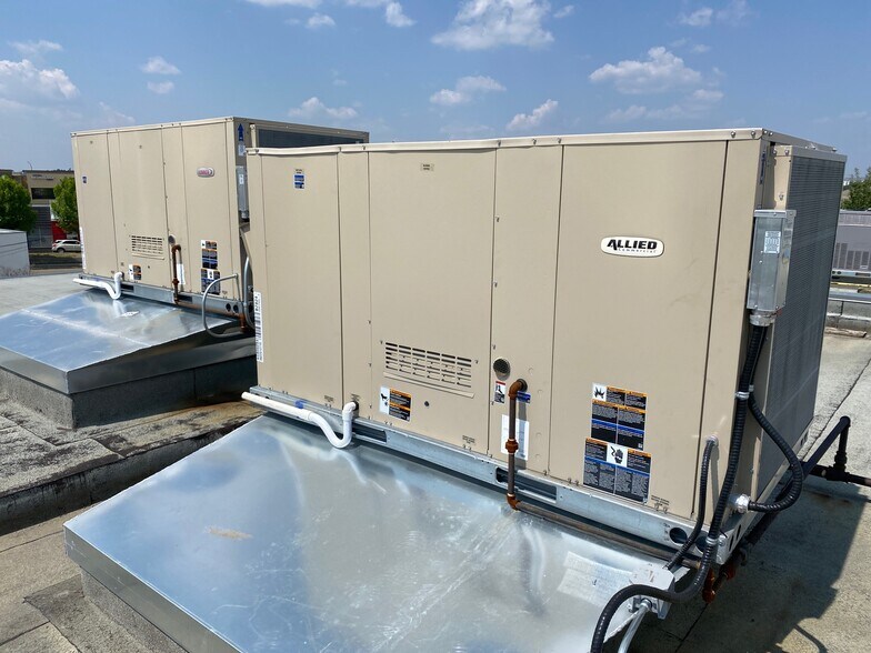 More Photos Of 4806 Av 51, Red Deer Office For Sale