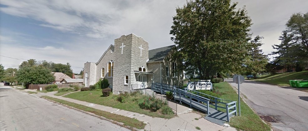 Primary Photo Of 4932 Ohio St, Omaha Religious Facility For Sale