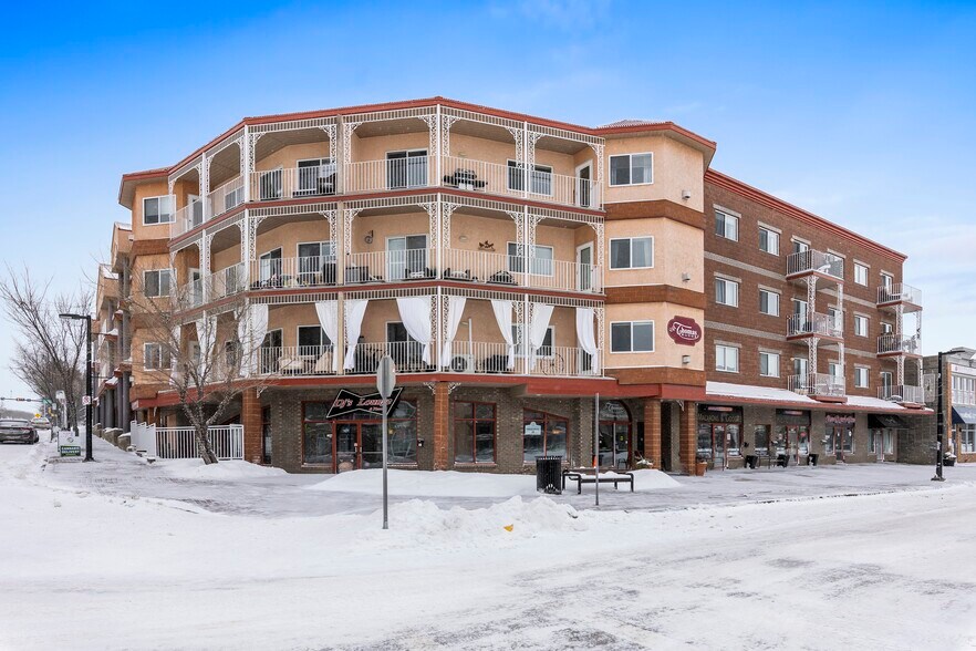 More Photos Of St Thomas St, St. Albert Apartments For Sale