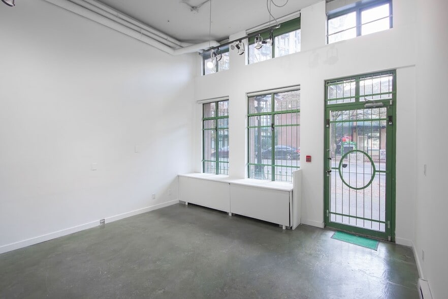 More Photos Of 1 E Cordova St, Vancouver Apartments For Sale