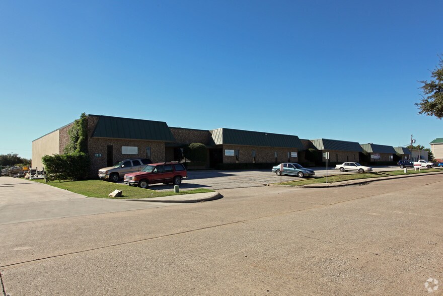 Primary Photo Of 2512 Program Dr, Dallas Flex For Lease