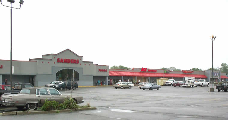 Primary Photo Of 854 N Plymouth Rd, Winamac Unknown For Lease