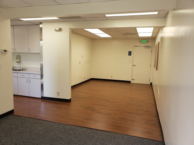 More Photos Of 125 N Jackson Ave, San Jose Medical For Sale